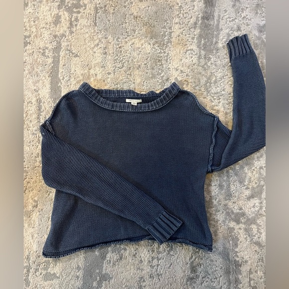 American Eagle Sweater Size Small - Picture 1 of 3